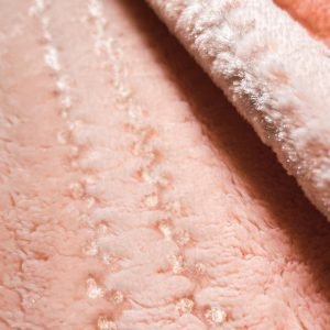 Cobertor_Pom_Pom_Salmón_Regina_Baby_Detalle